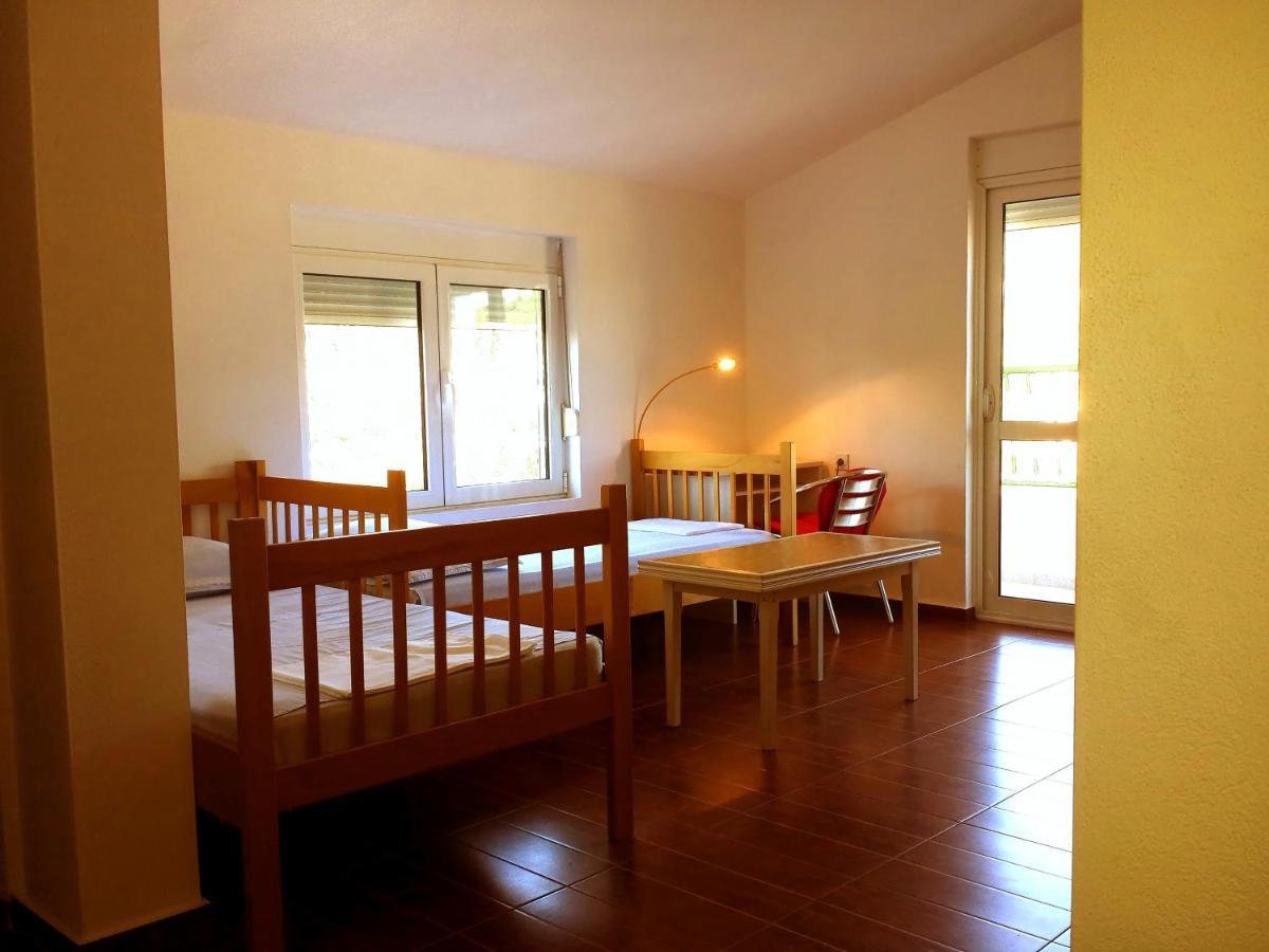 Hoxha Rooms Ulcinj Ruang foto