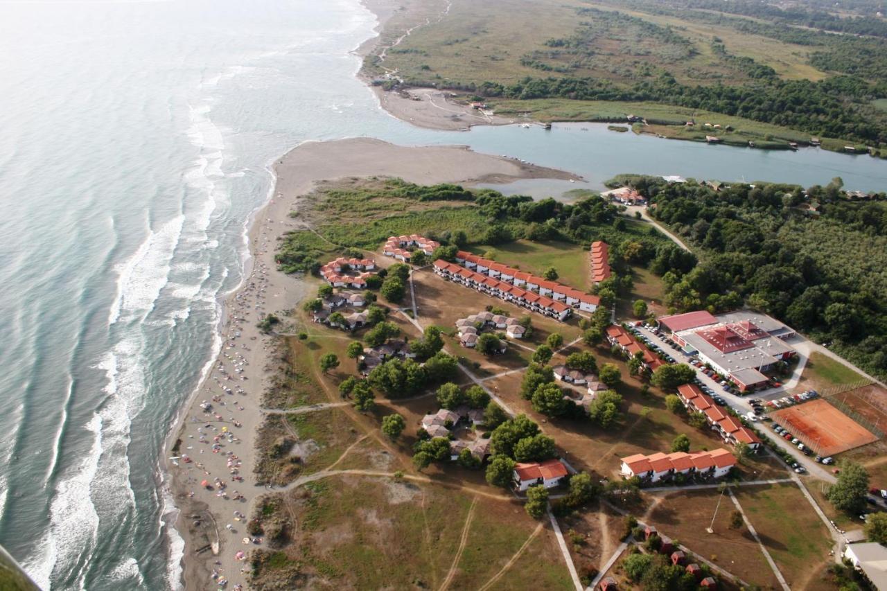 Hoxha Rooms Ulcinj Bagian luar foto