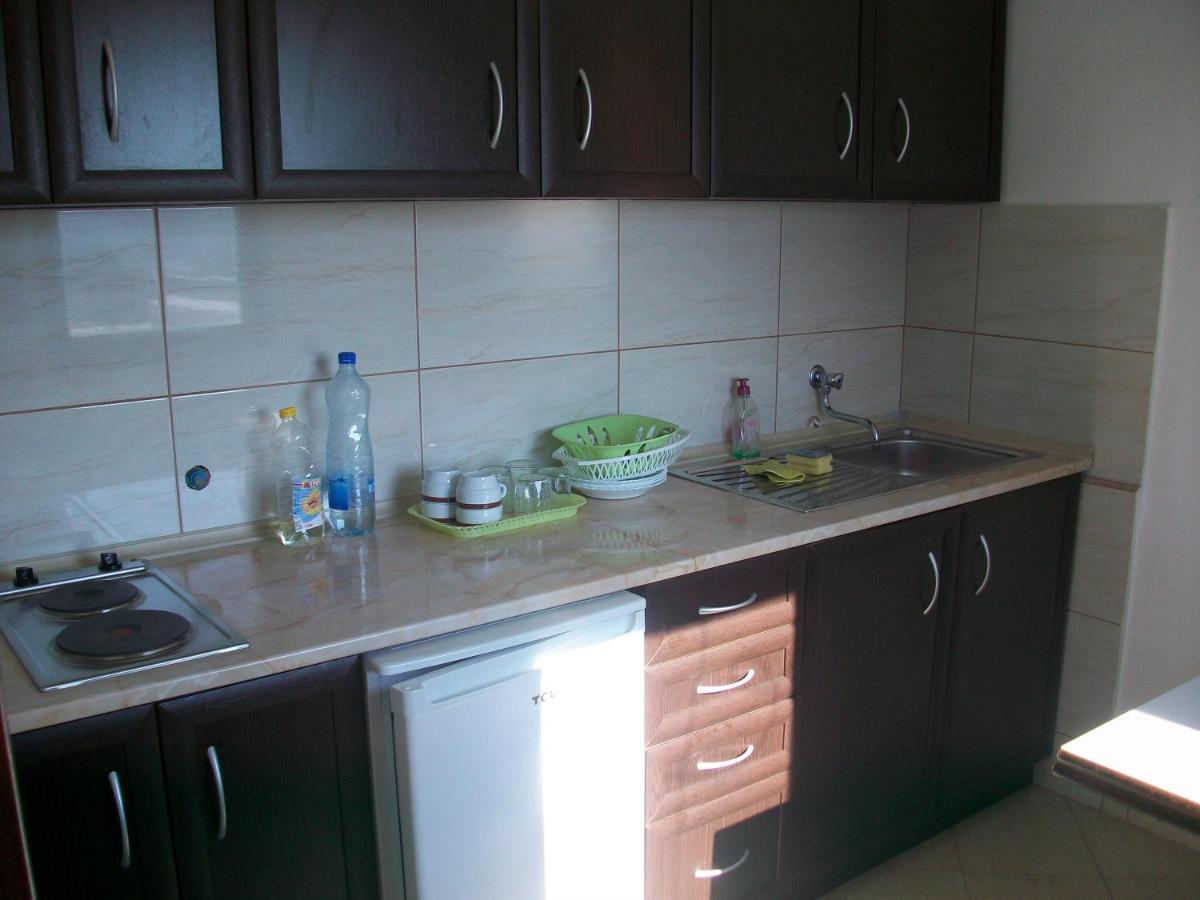 Hoxha Rooms Ulcinj Bagian luar foto