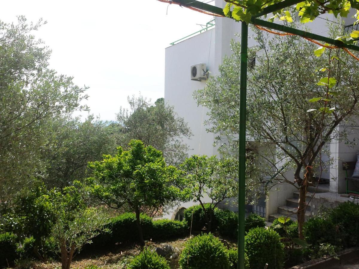 Hoxha Rooms Ulcinj Bagian luar foto